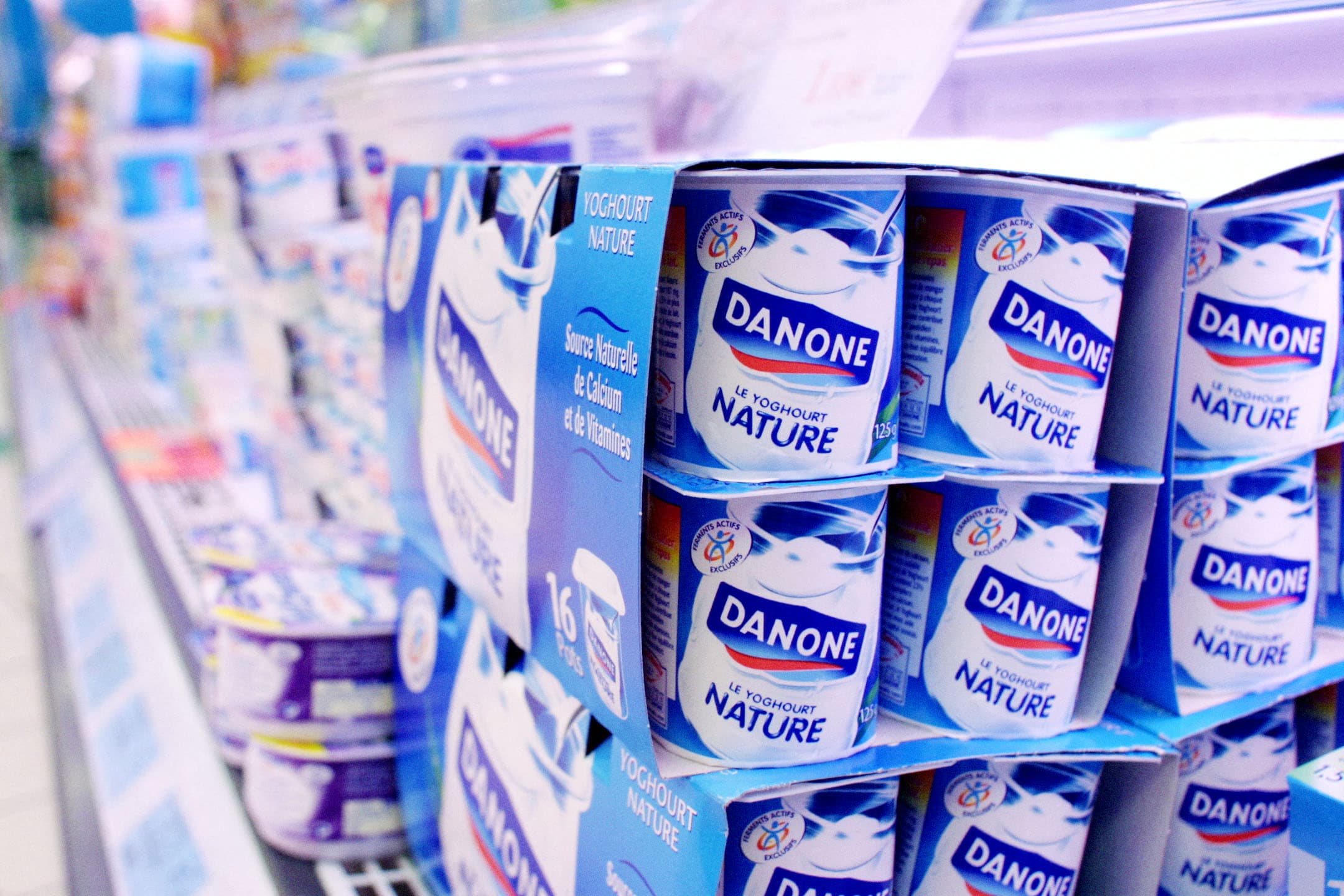 Danone : quel est l'histoire de la marque et l'origine du symbole